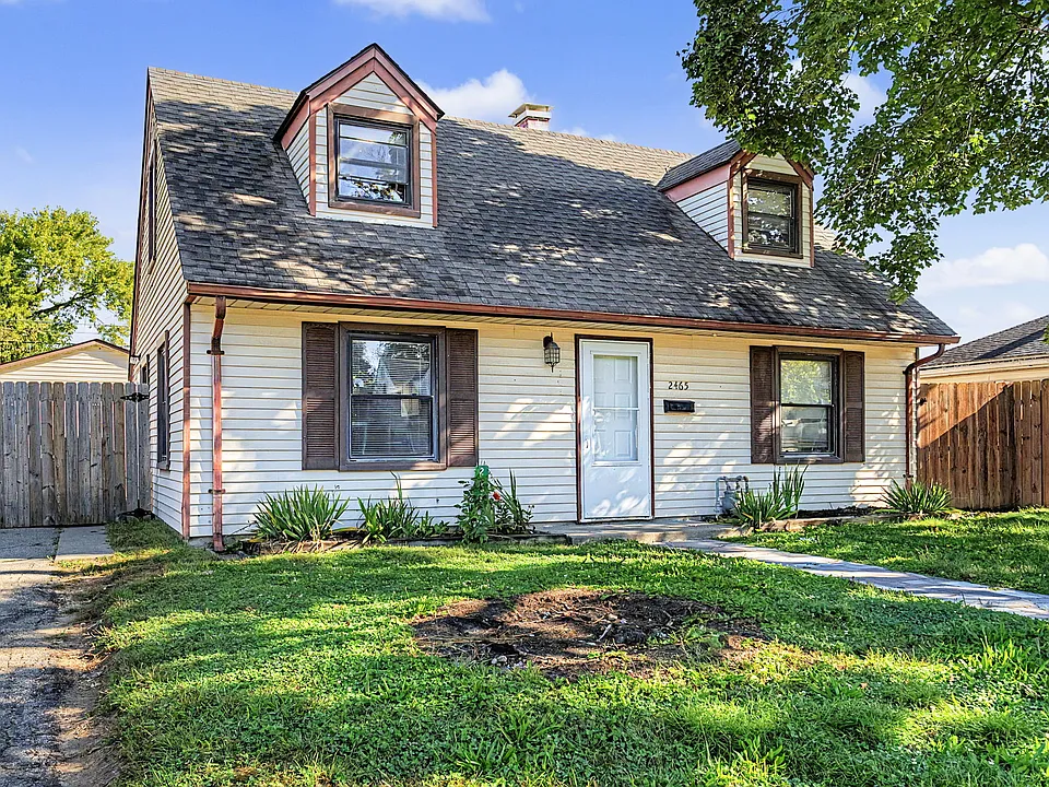 2465 Lehigh Pl