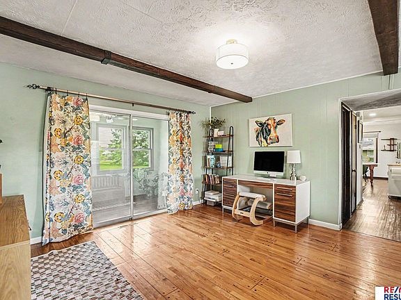 3rd image of 808 Hogan Dr
