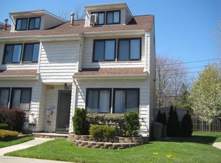 379 Signs Rd #A, Staten Island, NY 10314