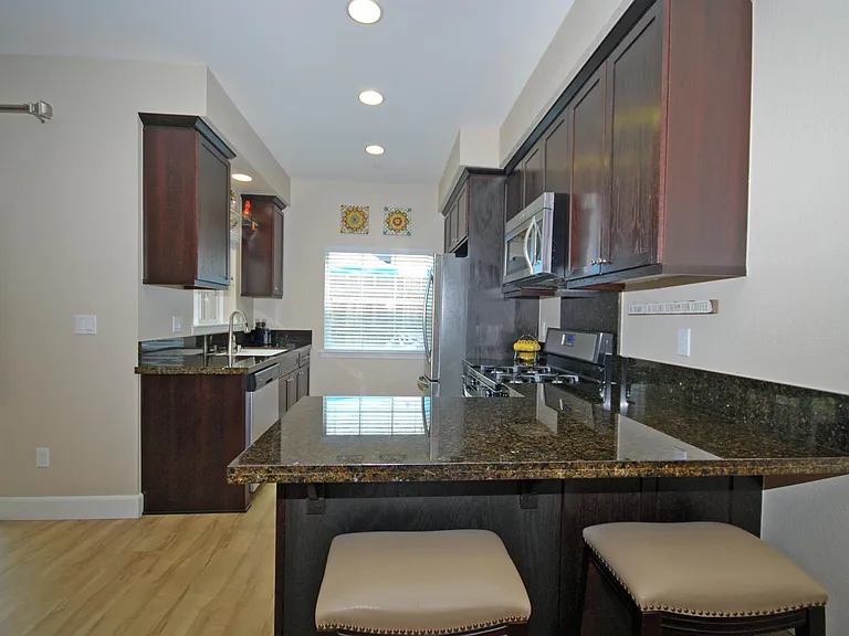 1189 Galeria Cir — Photo 19