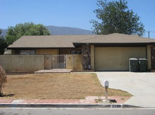 2386 Monterey Peninsula Dr, Corona, CA 92882