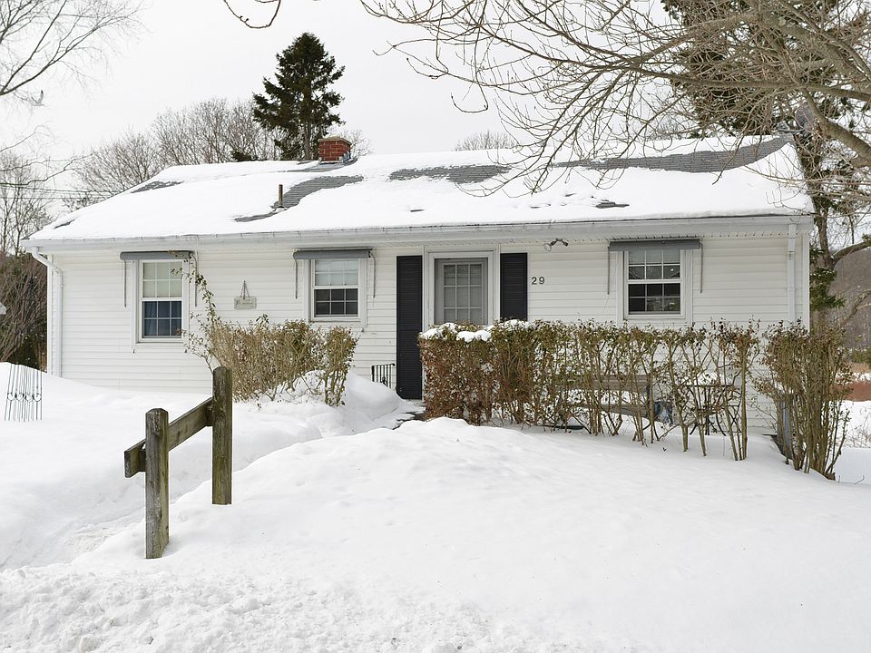 1st image of 29 Lakeview Dr
