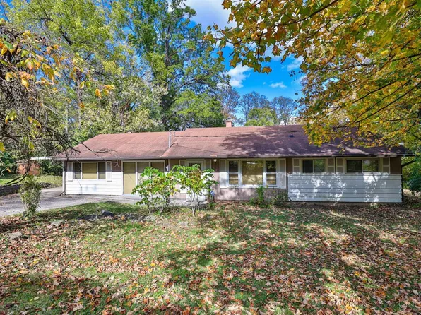 182 Mayview Forest Dr, Cincinnati, OH 45215