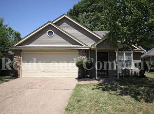 2705 Bay Pointe Cir N, Memphis, TN 38128