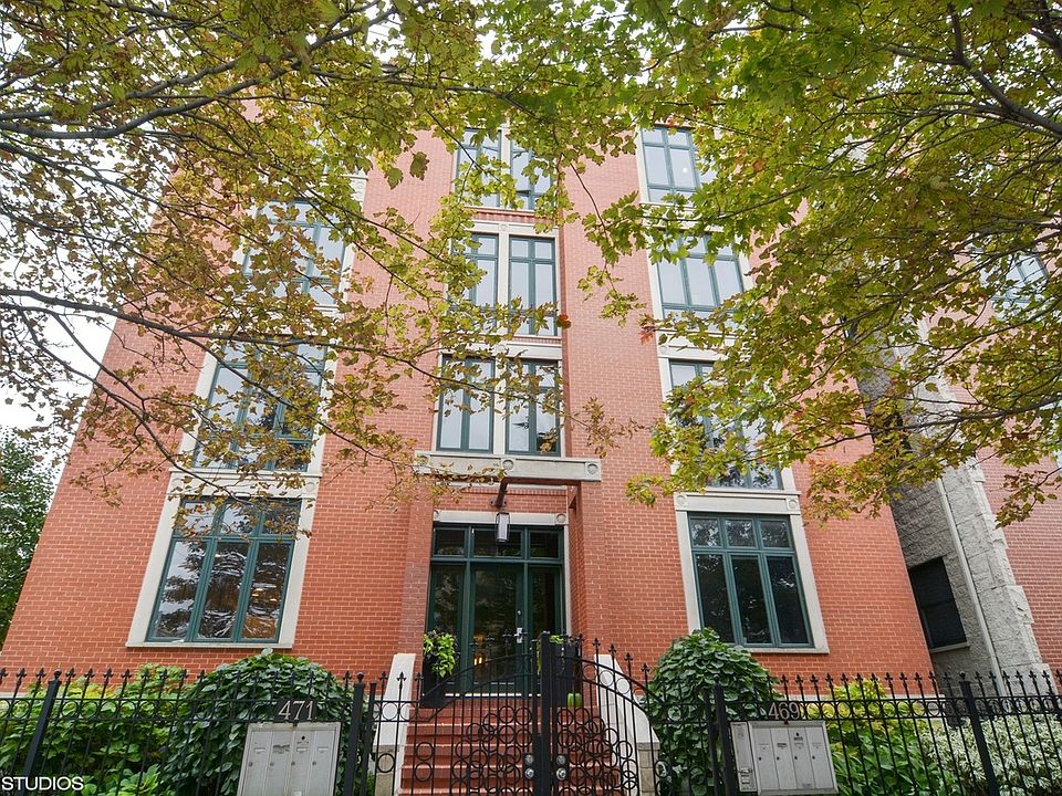 1st image of 471 N Green St #1N-1