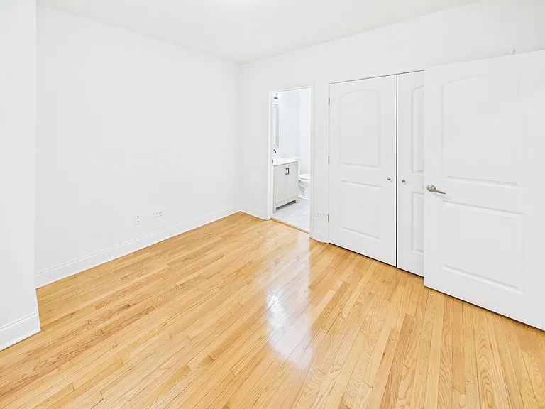 7403 N Hoyne Ave #2 — Photo 10