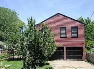 572 W Ferry St, Buffalo, NY 14222