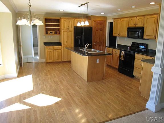 2nd image of 5189 Turnberry Ct
