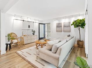 1143 Woodlake Dr, Cardiff, CA 92007