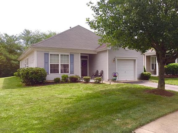 2nd image of 38 Evergreen Springs Dr