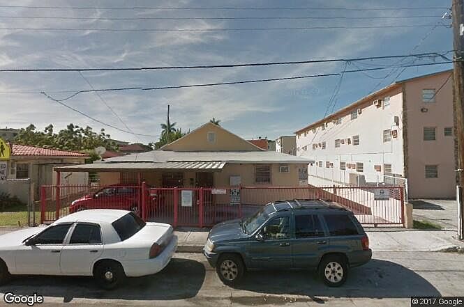 1st image of 2832 Hillside Ave