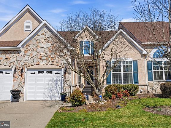 2nd image of 104 McConkey Dr