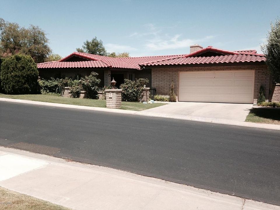 1st image of 510 W Wood Dr