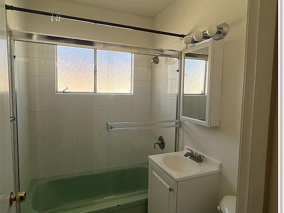 4th image of 5629 Marin Ave