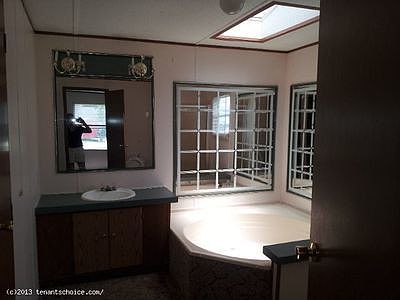 2nd image of 5313 Montwood Dr