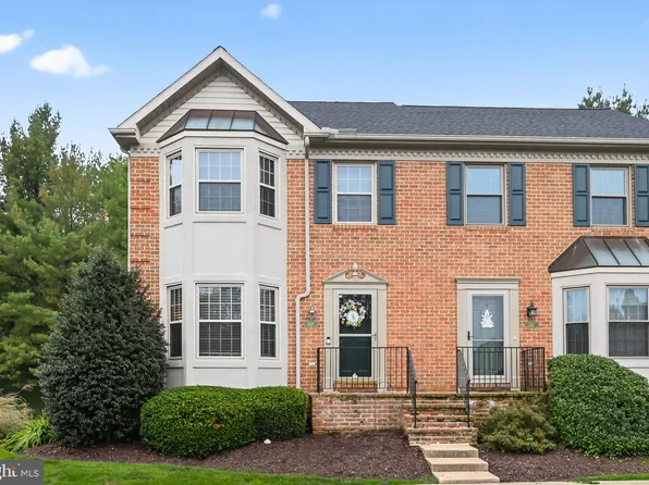 339 Cobblestone Ln, Lancaster, PA 17601