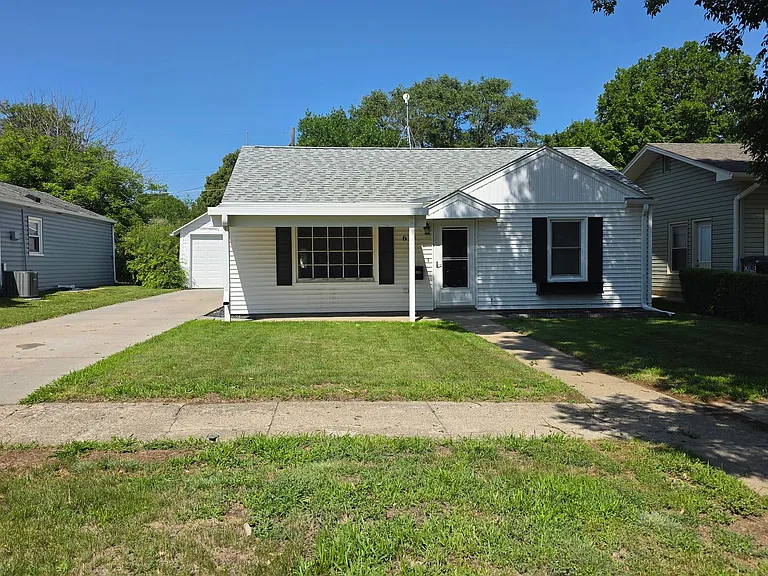 619 Gerecke St — Photo 1