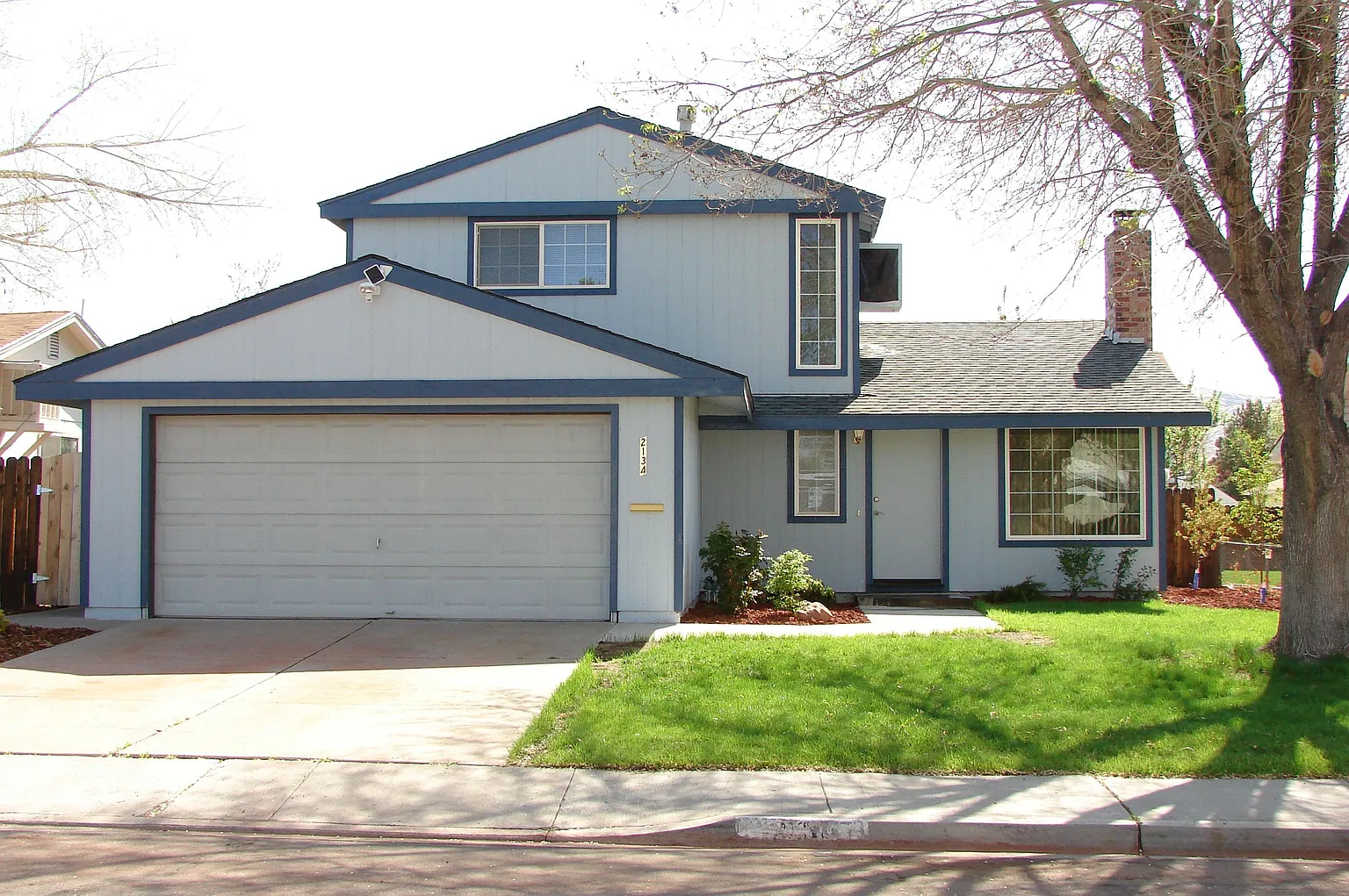 2134 Rosemary Dr photo 1