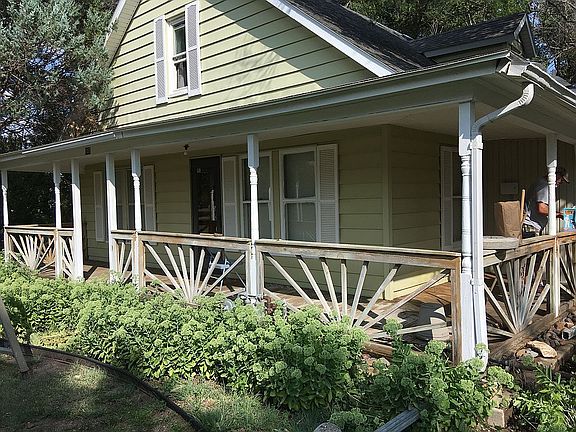 8" wrap around porch