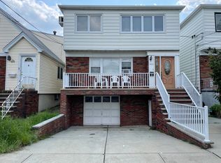 182 W 32nd St #2, Bayonne, NJ 07002