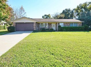9936 Morningside Dr, Leesburg, FL 34788