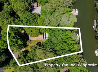 272 Elkins Ln, Lusby, MD 20657
