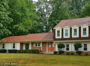 2943 Miller Heights Rd, Oakton, VA 22124