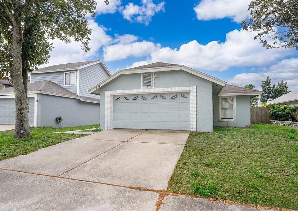 1st image of 826 BATES COURT
