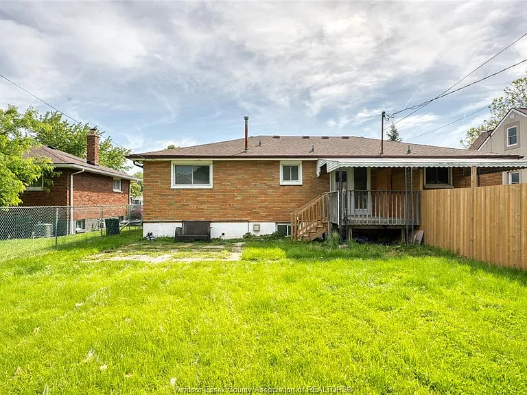 1243 Westcott Rd — Photo 32