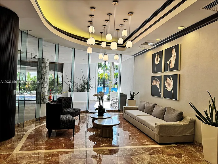 3610 Yacht Club Dr #312 — Photo 5