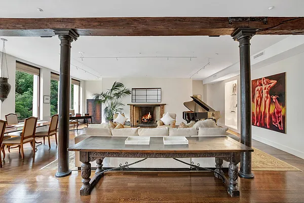 Sold by Compass | media 16