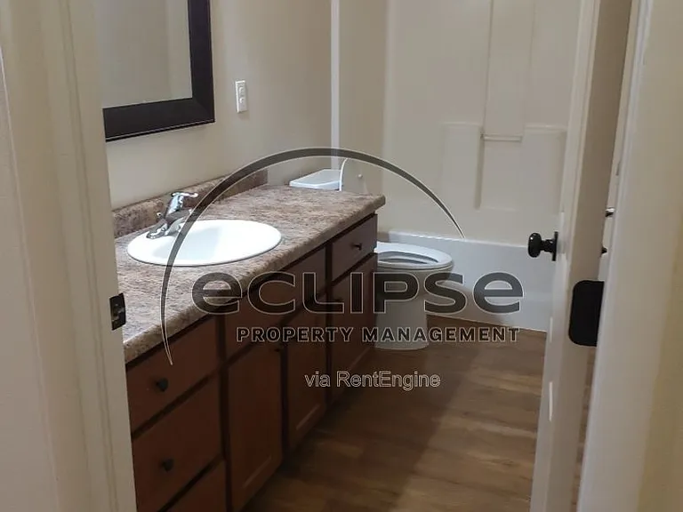 1777 Edison Ave #1 — Photo 17
