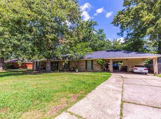 23 Fair Oaks Dr, Monroe, LA 71203