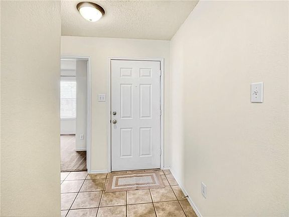 3rd image of 7008 Bountiful Grove Dr