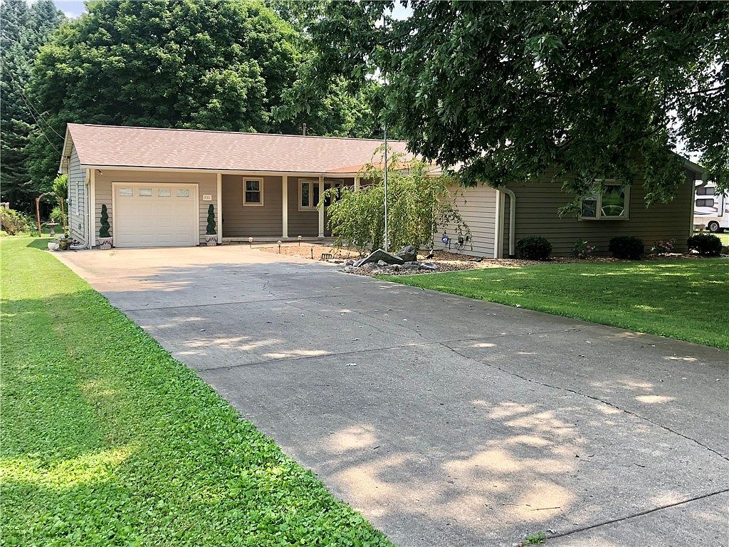 111 Mapleleaf Dr, Catlin, IL 61817 Zillow
