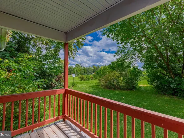 18214 Minor Ln, Ruther Glen, VA 22546