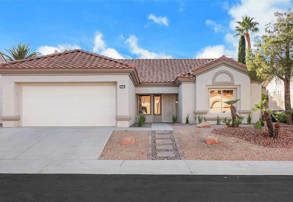 1st image of 3025 Bonnie Rock Dr