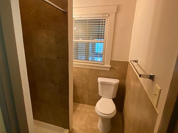 4th image of 2026 J St #4