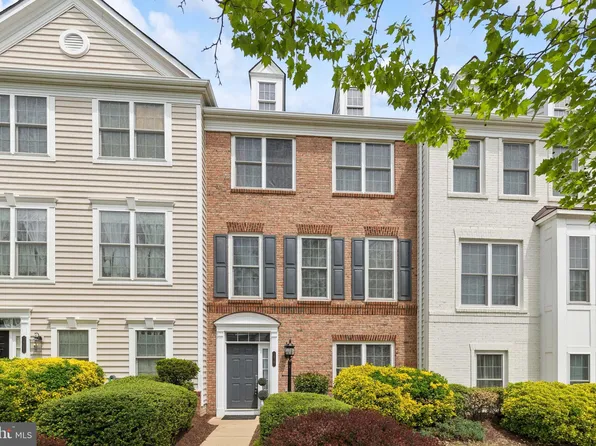 14707 Potomac Branch Dr, Woodbridge, VA 22191