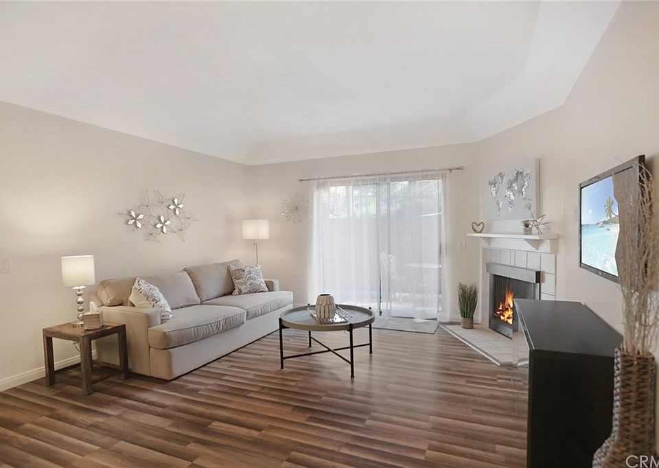 1st image of 22765 Lakeway Dr Unit 429