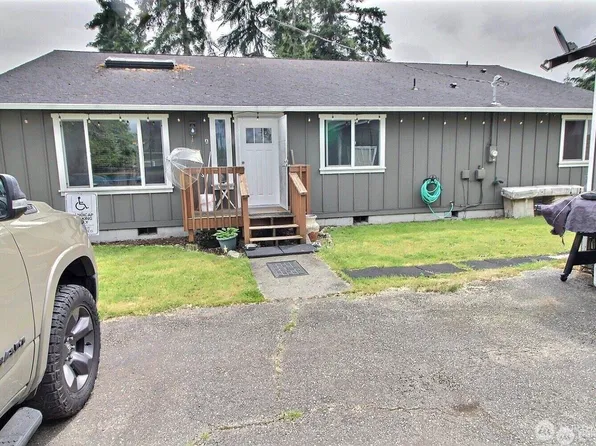 774 132nd St S, Tacoma, WA 98444