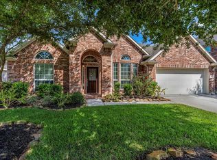 814 Harvard Pointe Dr, League City, TX 77573