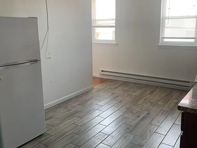 1700 S 6th St #2F — Photo 3