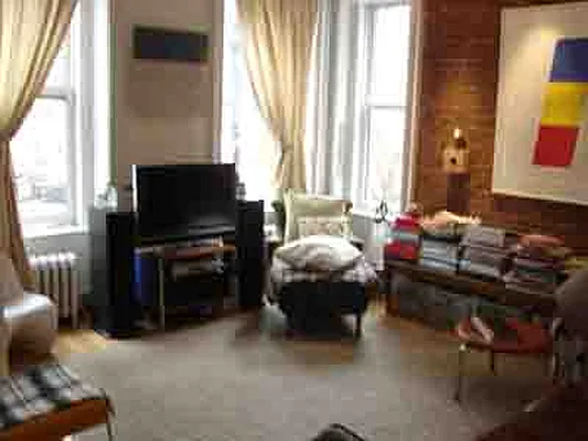 Rented by New York Quality Living Downtown | media 2