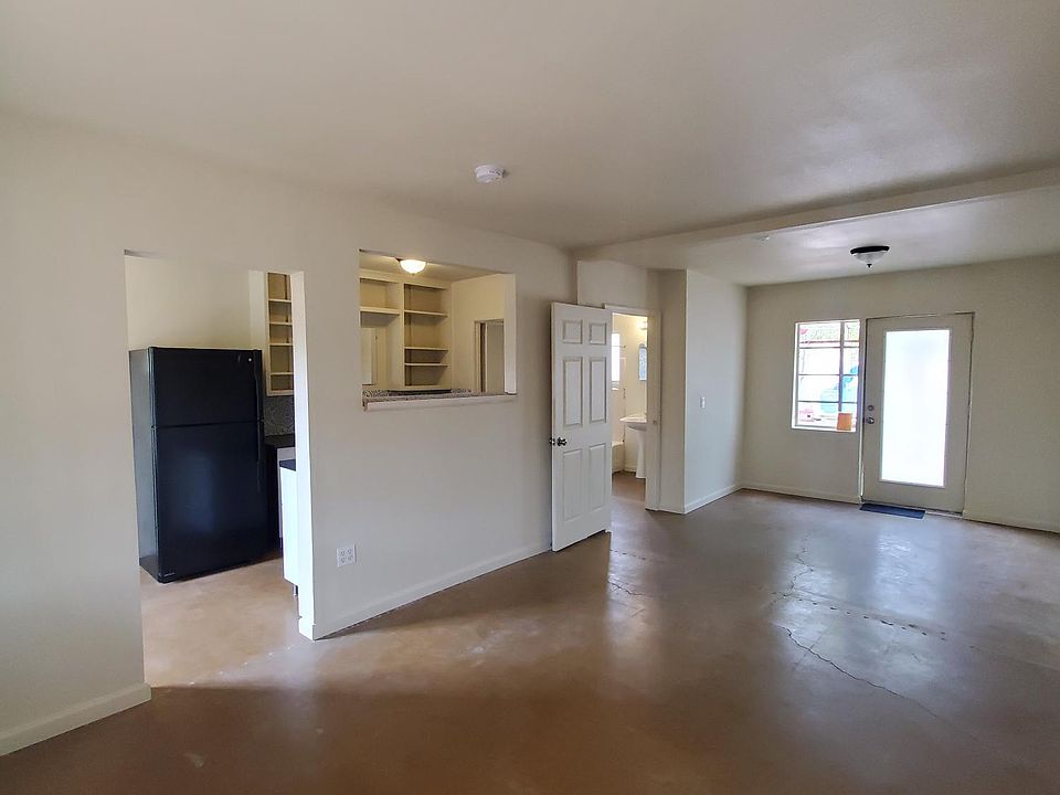1st image of 815 E Turney Ave #3