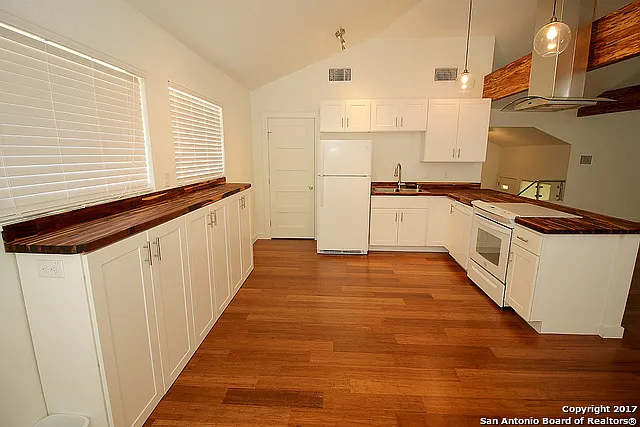 101 Aribe Dr — Photo 14