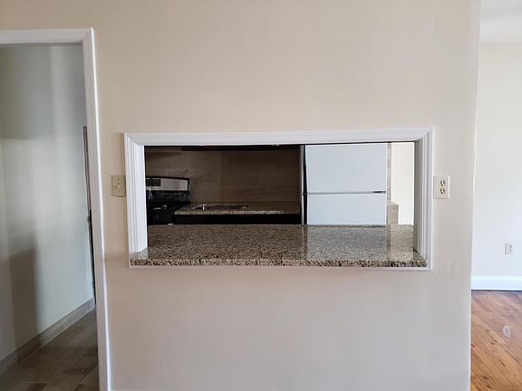 2nd image of 43 Cottage St APT 3A