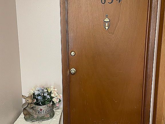 5th image of 634 S 4th Ave #12