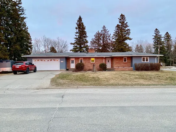 1209 14th Ave, International Falls, MN 56649