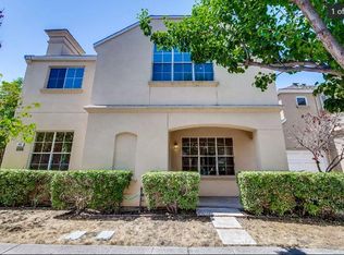 100 Concord Cir, Mountain View, CA 94040